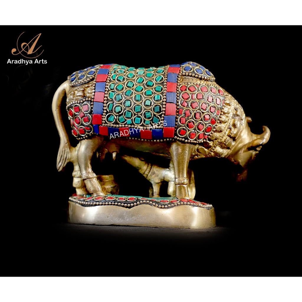 white resin hand painted cow and calf statue/ kamdhenu cow statue for home/office/temple/ gift item