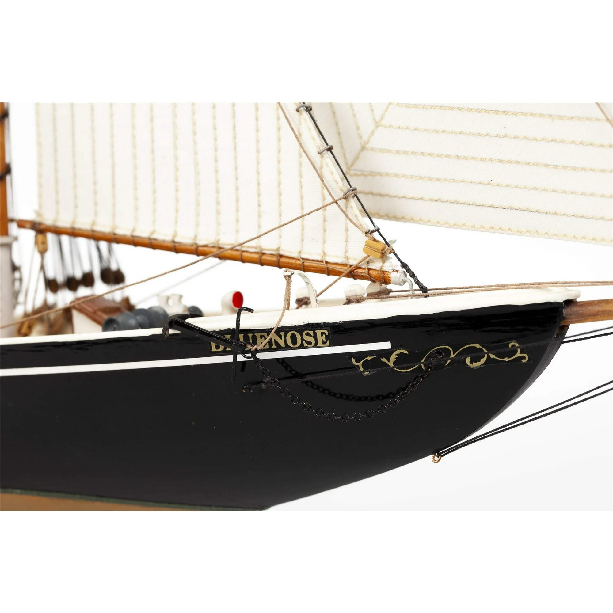 Billing Boats Bluenose II Wooden Hull 1:100 Scale